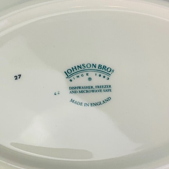 Johnson Brothers AUTUMN GROVE Blueberries Fruit Rim Oval 9" Oval Vegetable Bowl - Picture 6 of 8